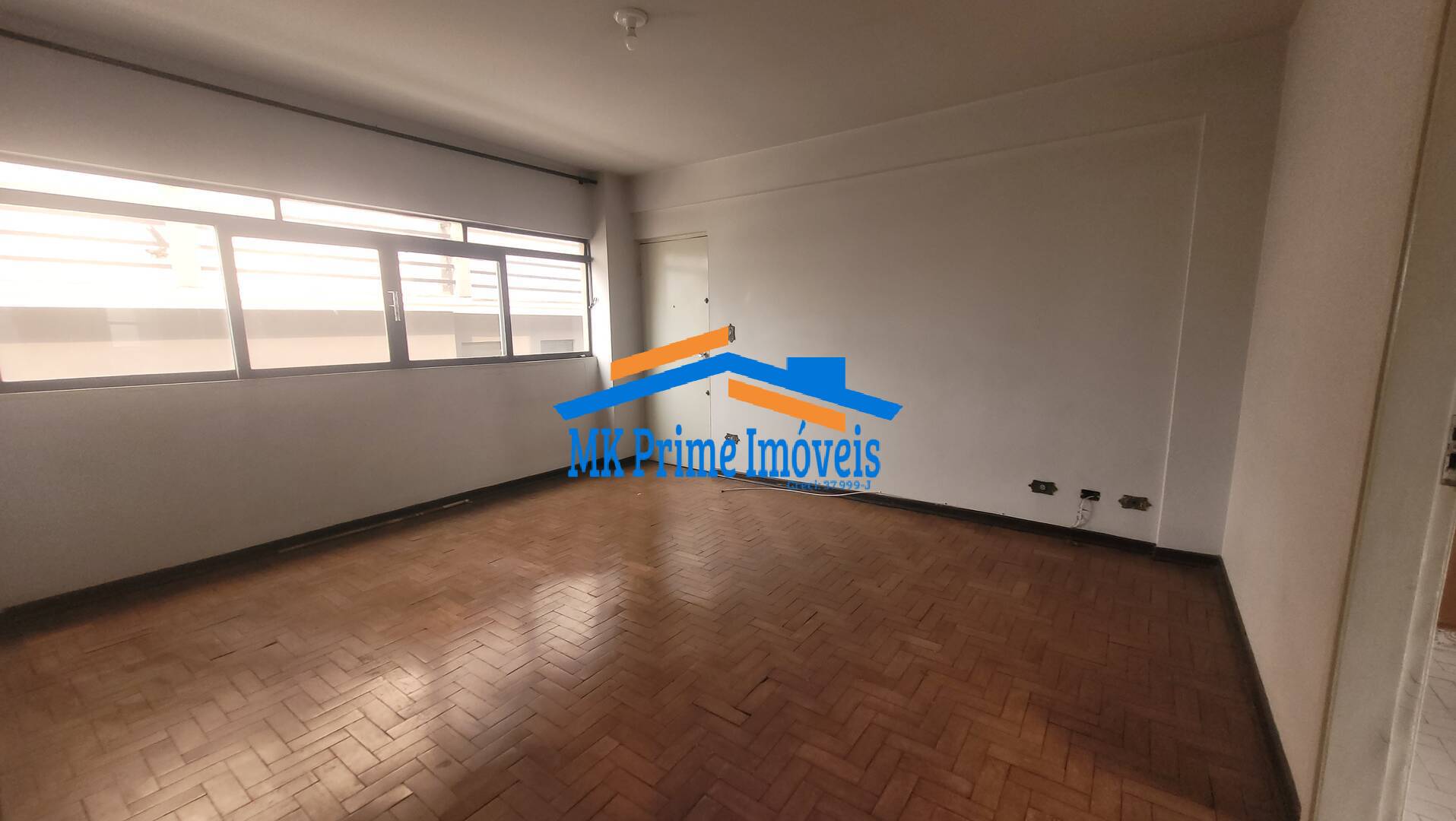 Apartamento à venda com 2 quartos, 65m² - Foto 4