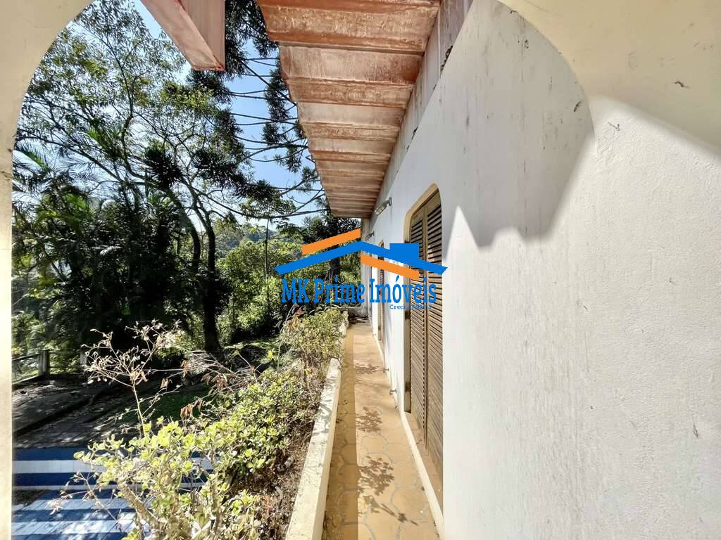 Casa à venda com 4 quartos, 700m² - Foto 10