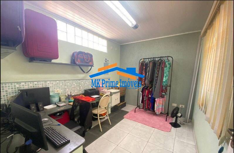 Sobrado à venda com 3 quartos, 217m² - Foto 23