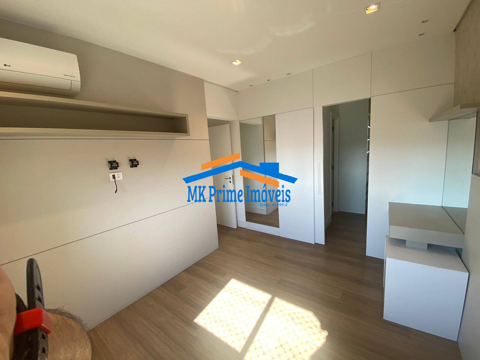 Apartamento à venda com 3 quartos, 133m² - Foto 15