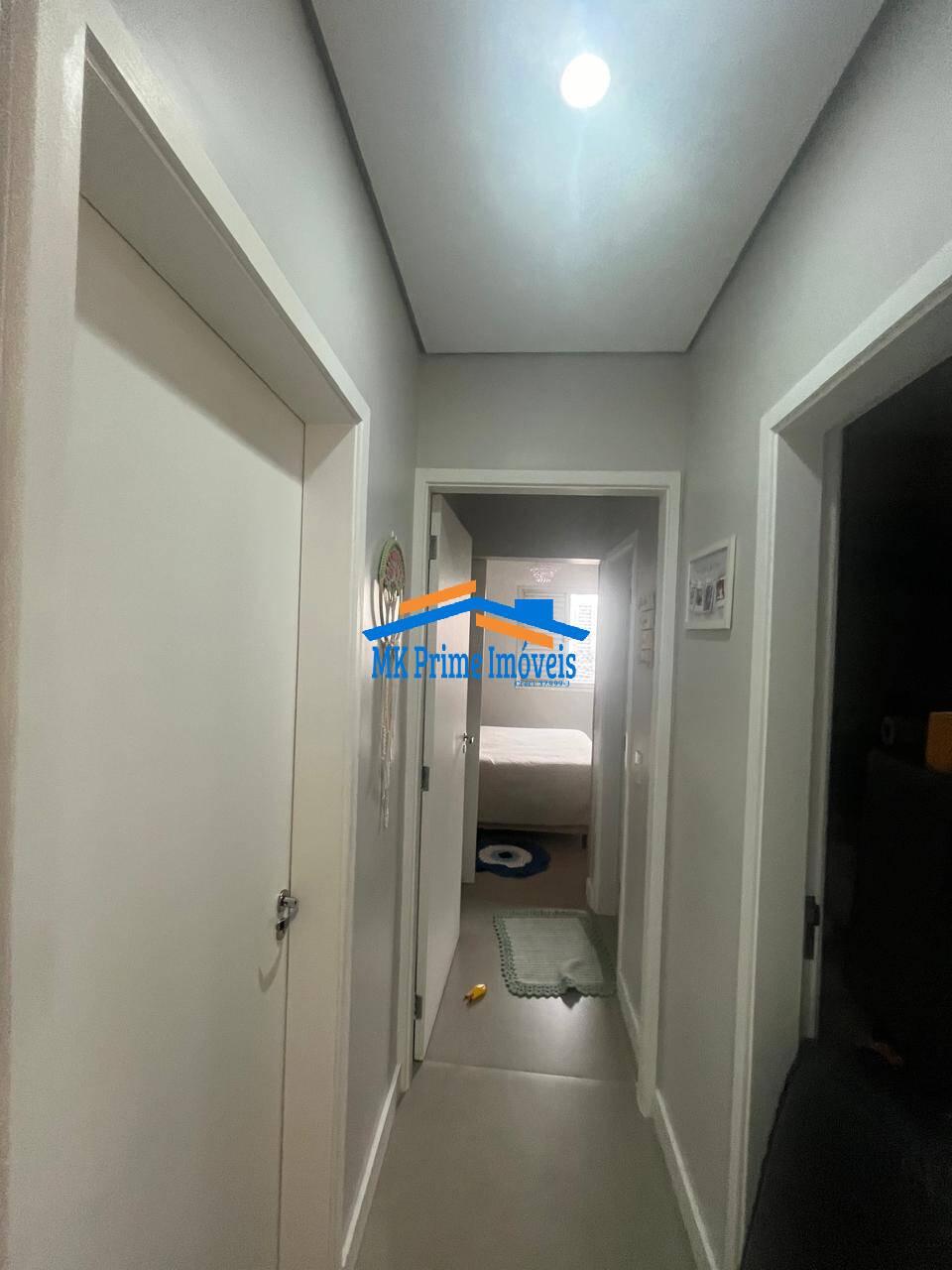 Apartamento à venda com 2 quartos, 64m² - Foto 29