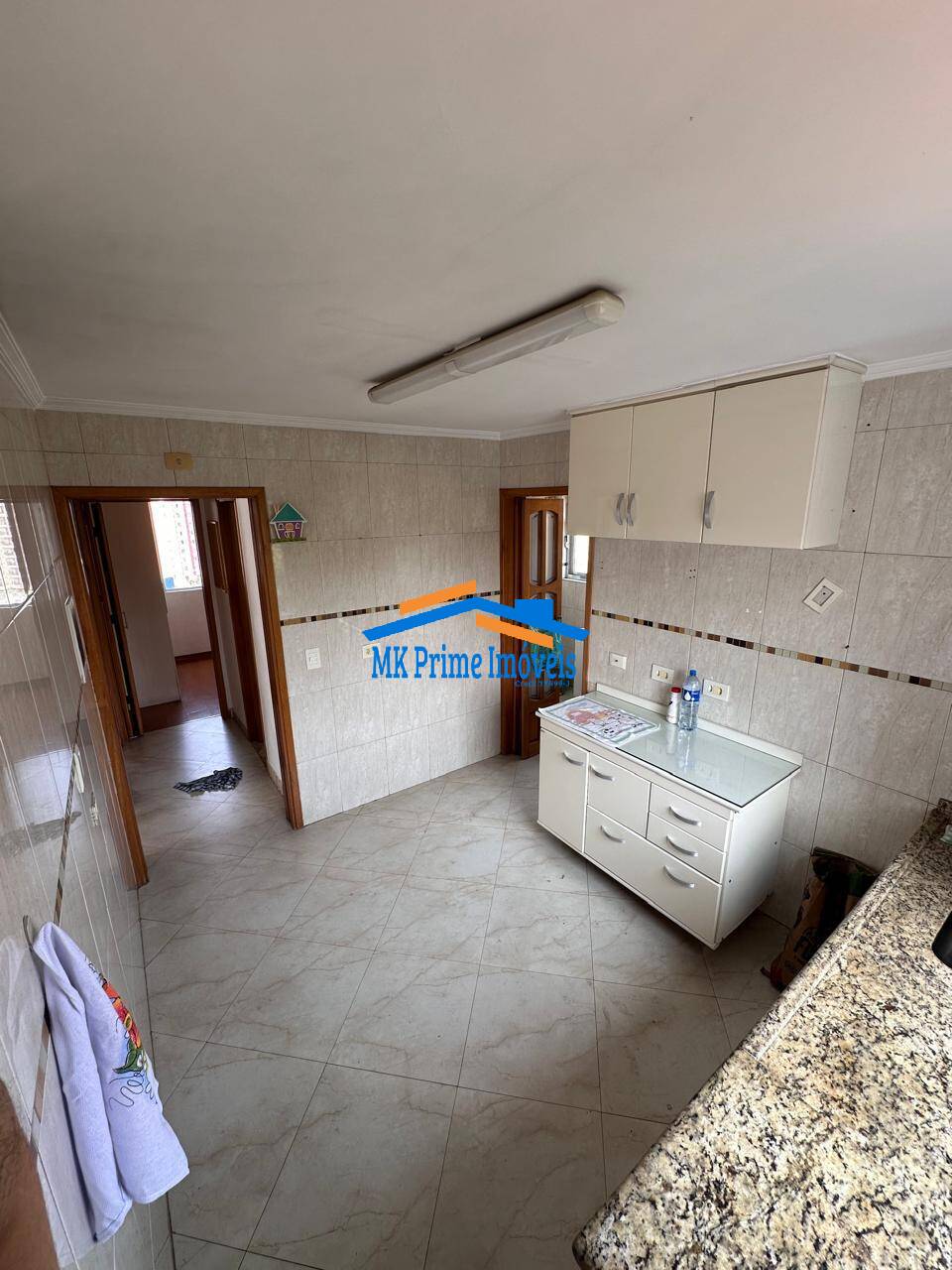 Apartamento para alugar com 2 quartos, 120m² - Foto 14