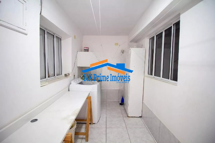 Sobrado à venda com 4 quartos, 216m² - Foto 31