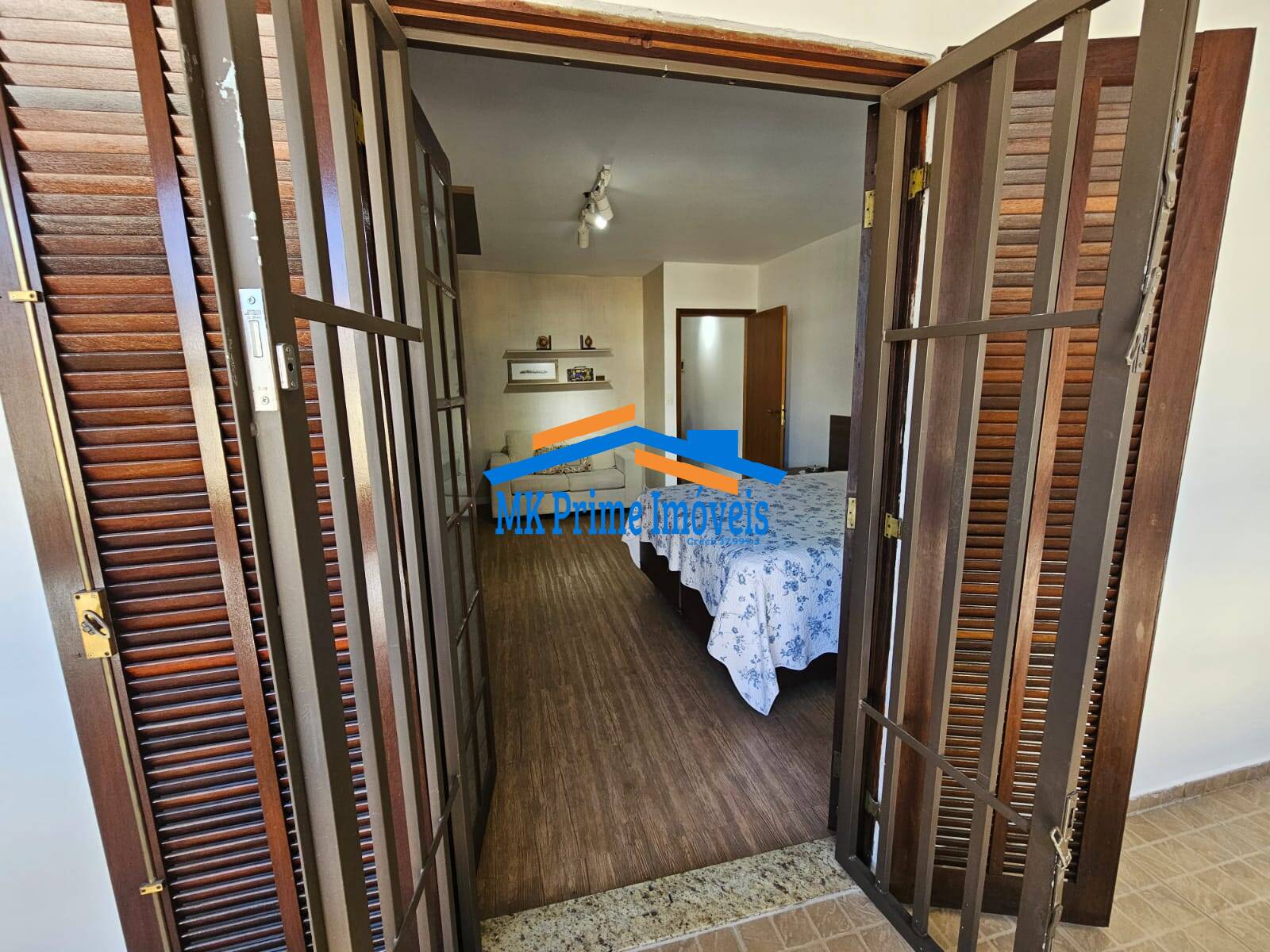 Sobrado à venda com 3 quartos, 299m² - Foto 37