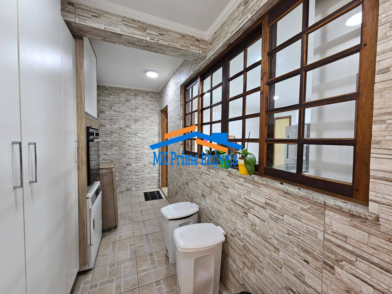 Sobrado à venda com 3 quartos, 299m² - Foto 42