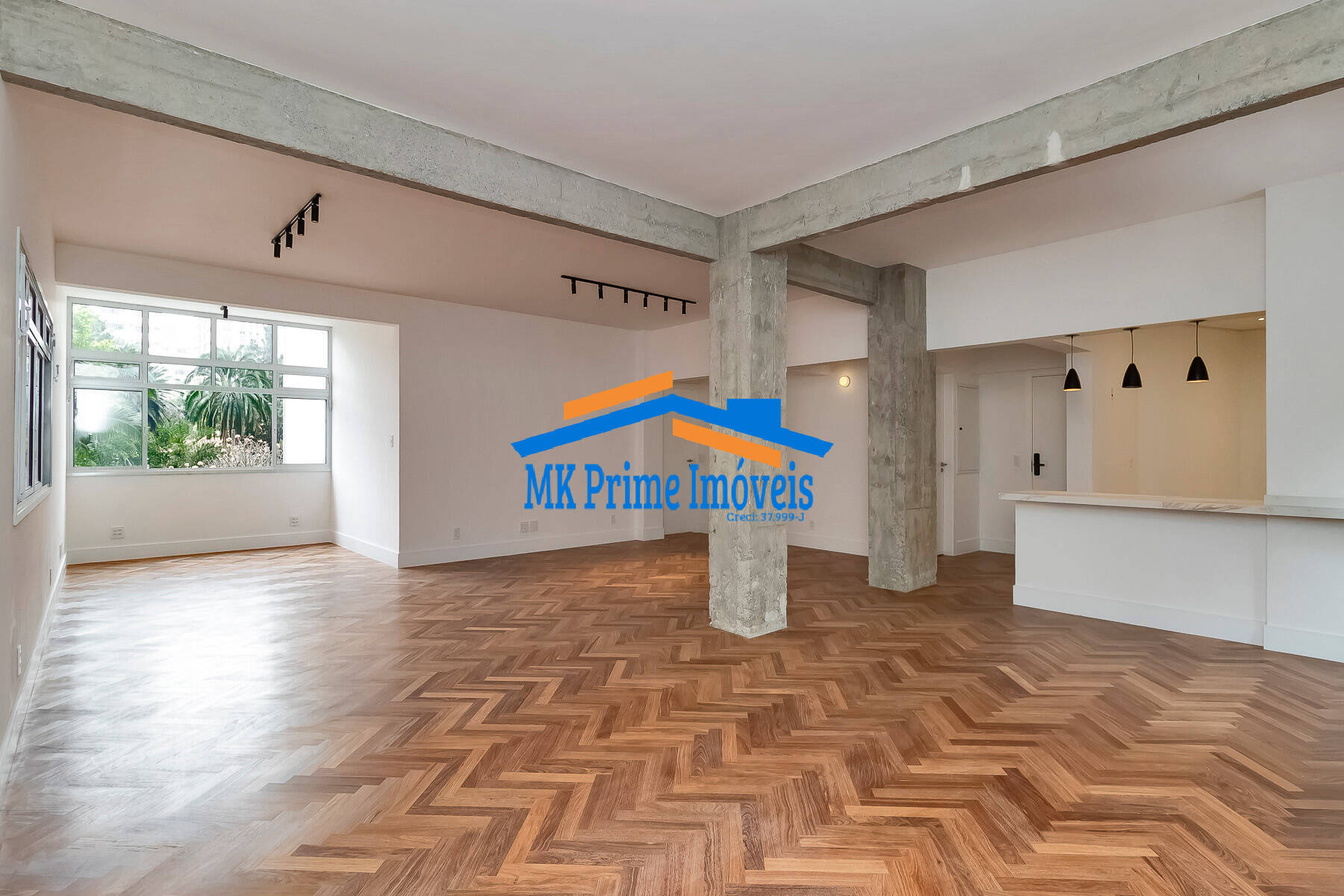 Apartamento à venda com 3 quartos, 200m² - Foto 4