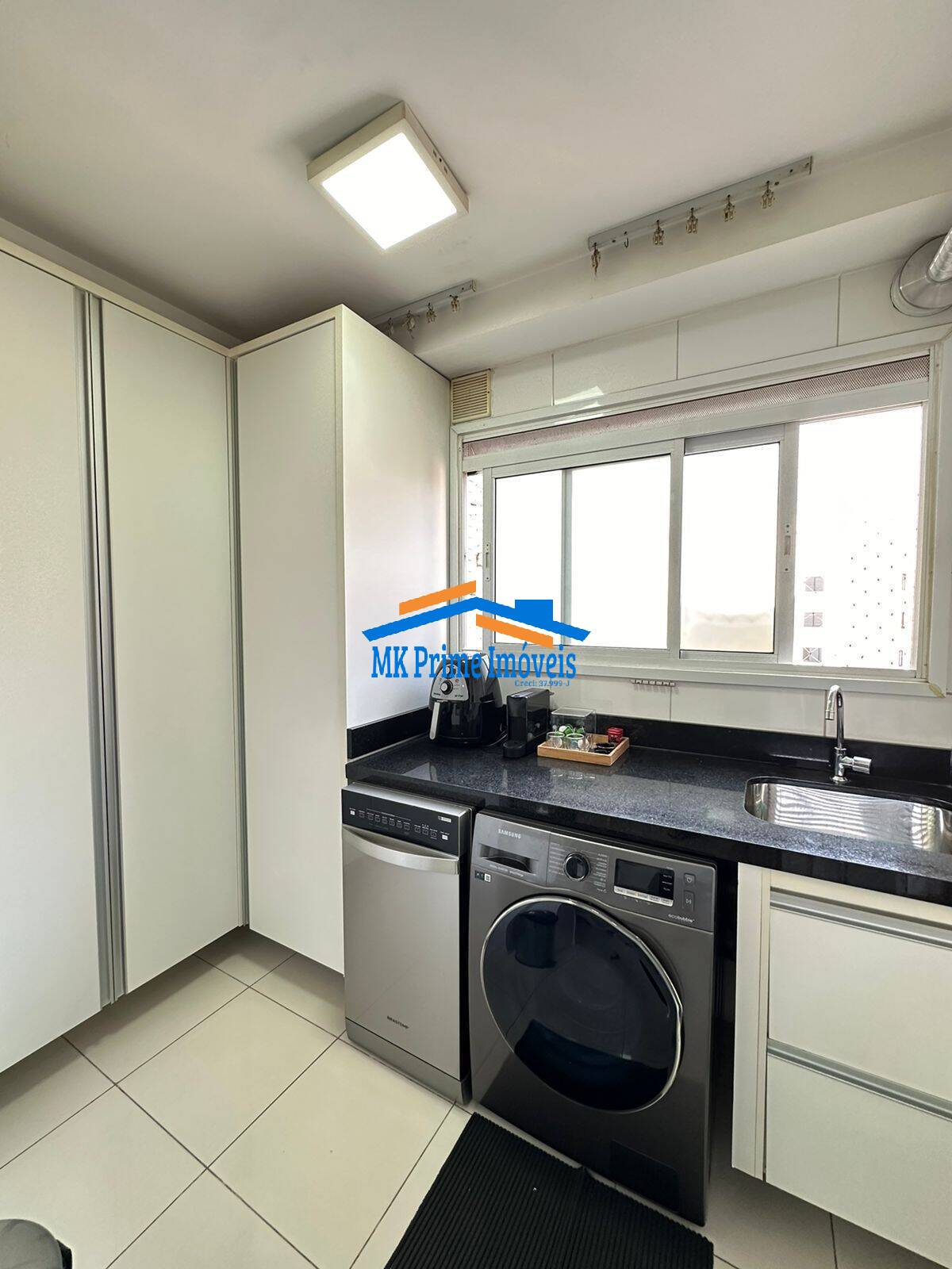 Apartamento à venda com 3 quartos, 95m² - Foto 18