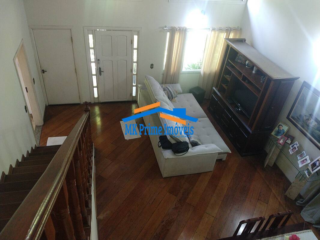 Sobrado à venda com 4 quartos, 471m² - Foto 17