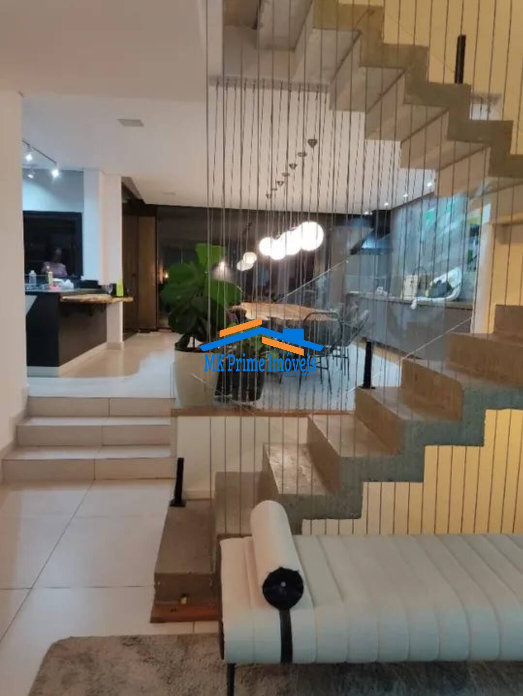 Casa de Condomínio à venda com 4 quartos, 360m² - Foto 7