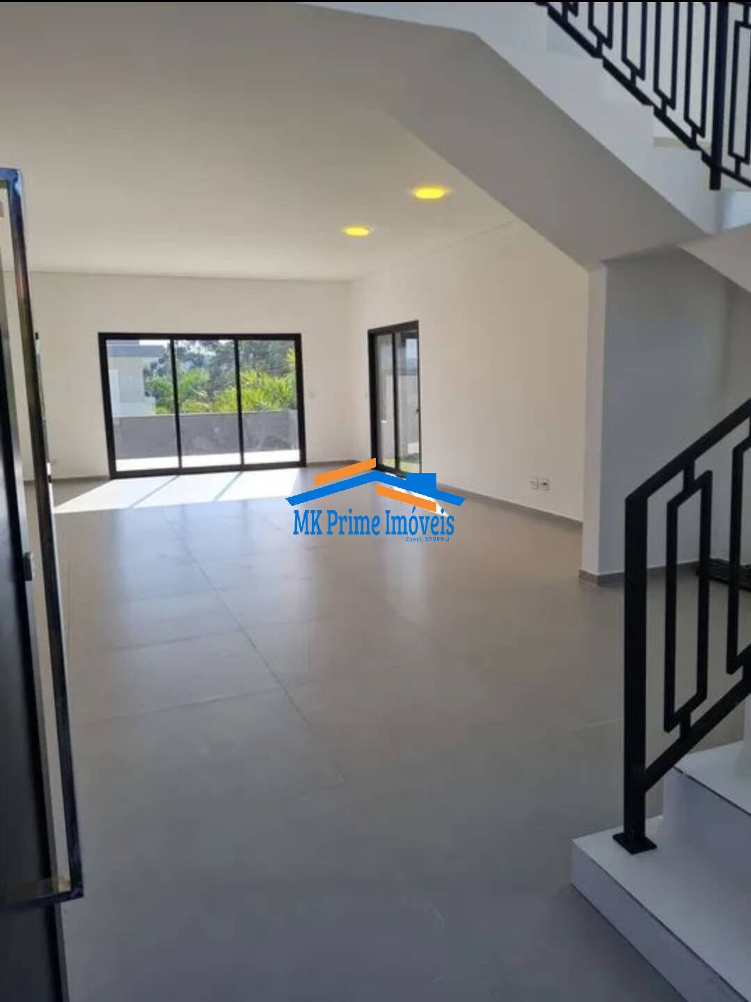 Casa de Condomínio à venda com 4 quartos, 255m² - Foto 11