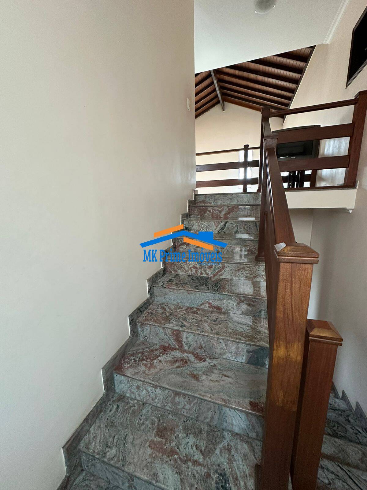 Sobrado à venda com 4 quartos, 353m² - Foto 15