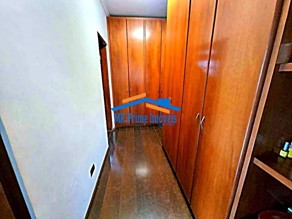 Sobrado à venda com 4 quartos, 424m² - Foto 18