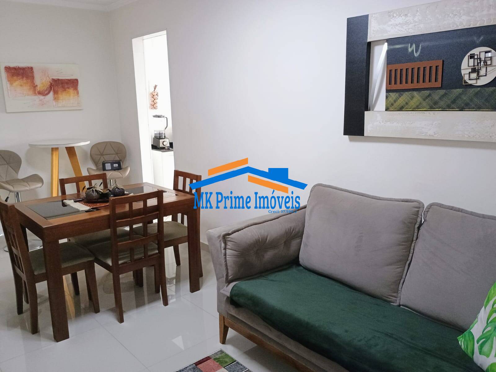 Apartamento à venda com 3 quartos, 70m² - Foto 2