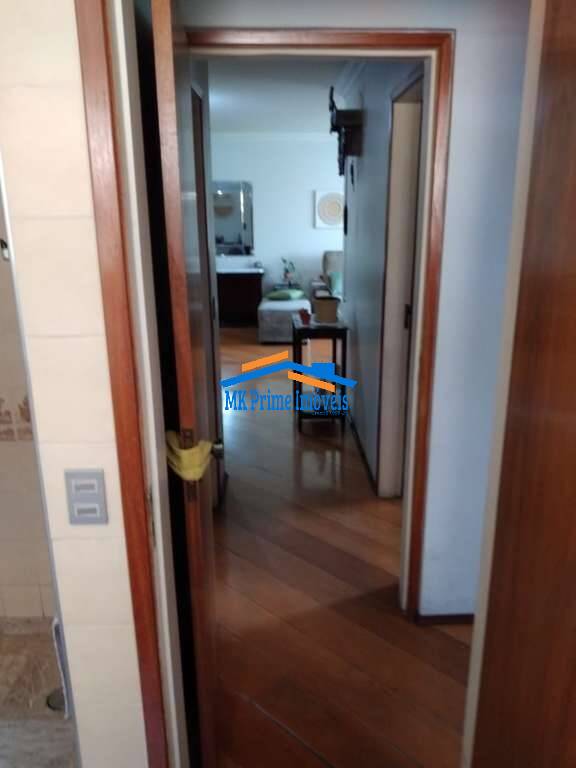 Apartamento à venda com 2 quartos, 95m² - Foto 19