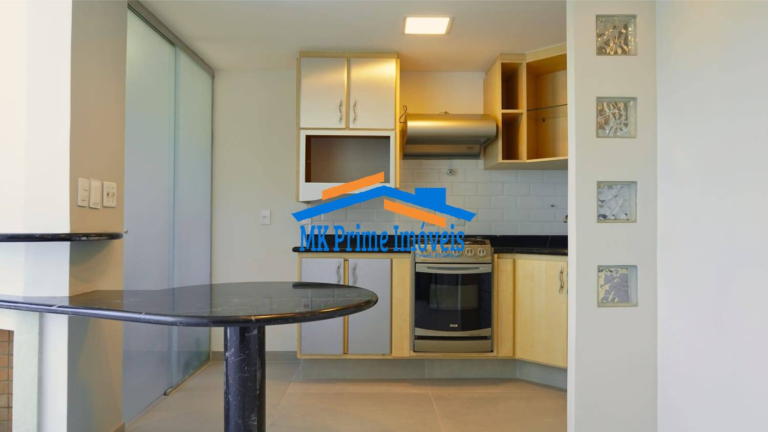 Apartamento à venda com 1 quarto, 61m² - Foto 5