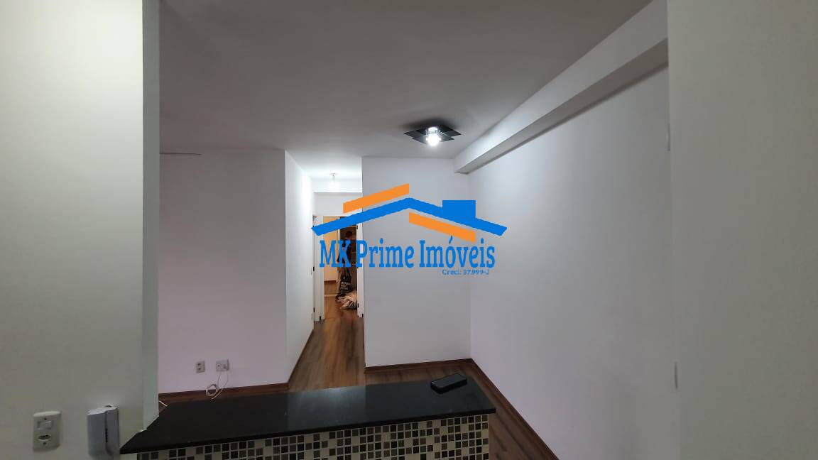 Apartamento à venda com 2 quartos, 57m² - Foto 11