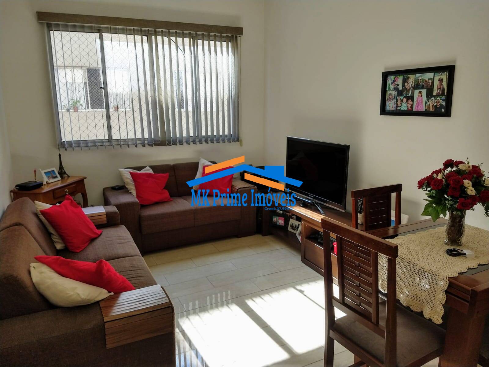 Apartamento à venda com 2 quartos, 62m² - Foto 1