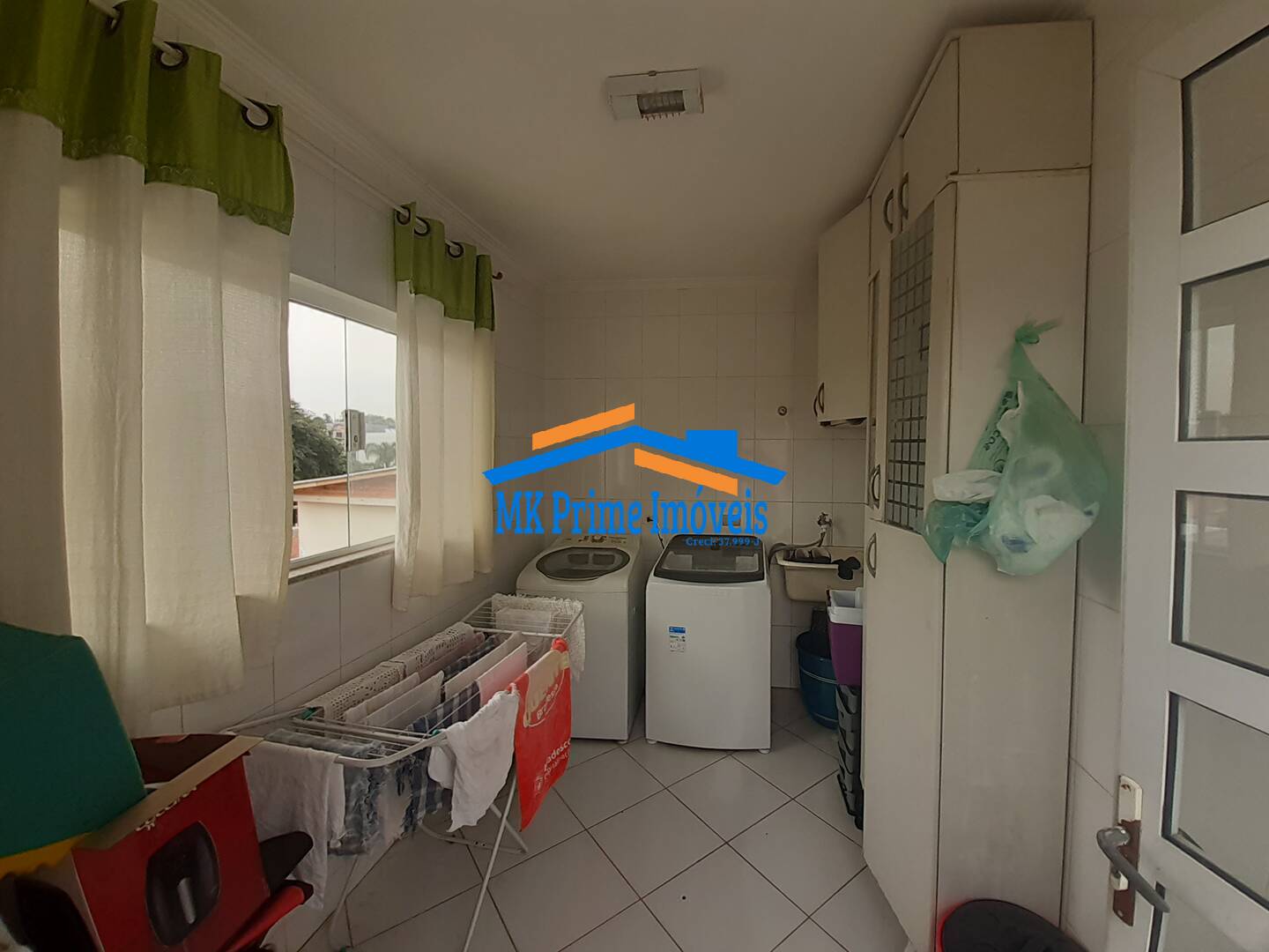 Sobrado à venda com 3 quartos, 200m² - Foto 32