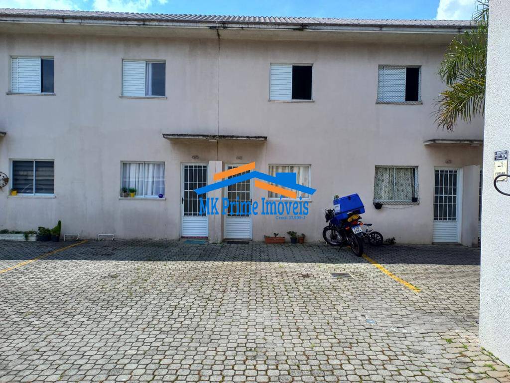 Sobrado à venda com 2 quartos, 51m² - Foto 1