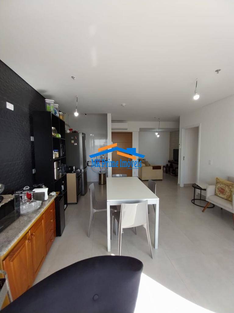 Apartamento à venda com 2 quartos, 62m² - Foto 9