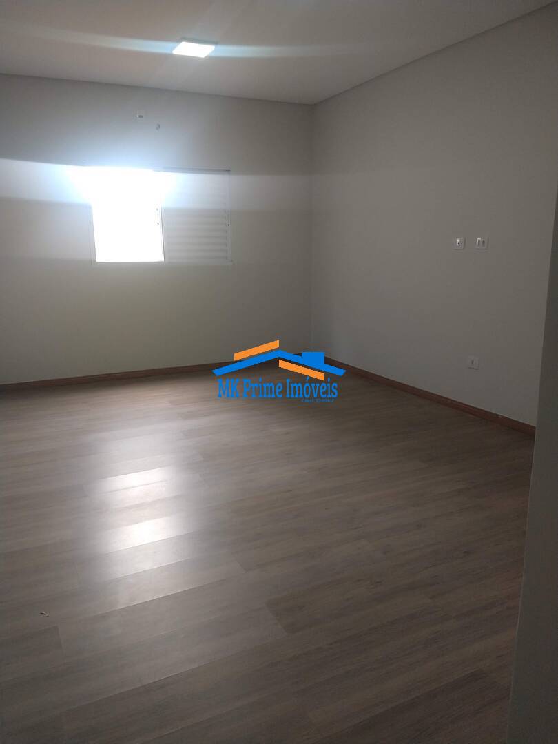 Sobrado à venda com 4 quartos, 250m² - Foto 22