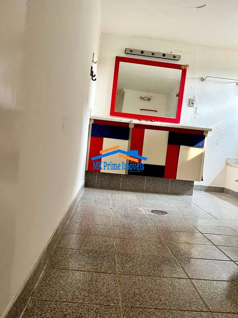 Sobrado à venda com 4 quartos, 253m² - Foto 55