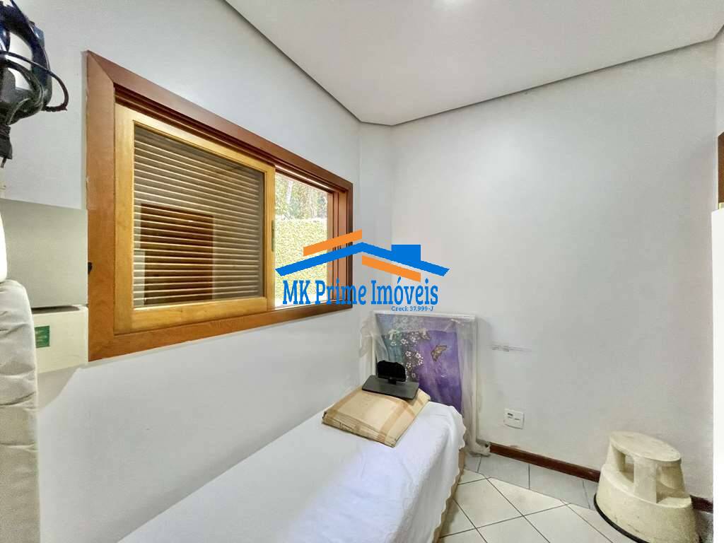 Casa de Condomínio à venda com 4 quartos, 540m² - Foto 40