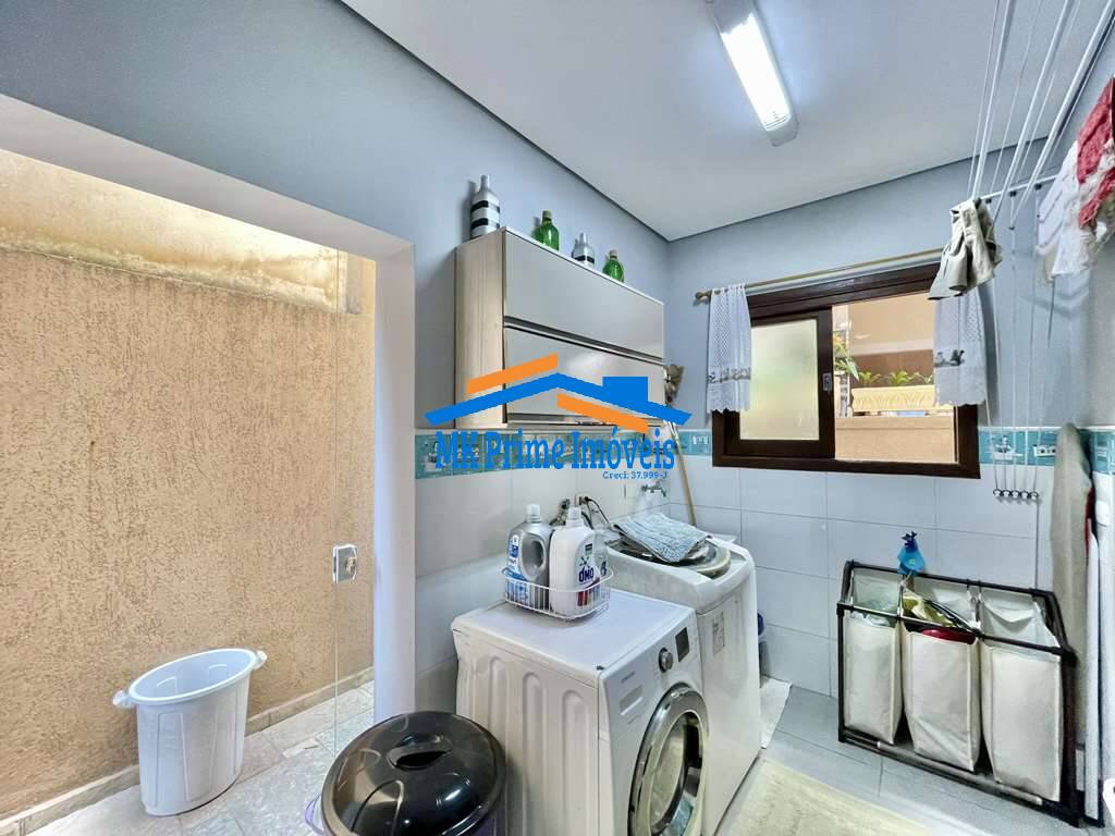 Casa de Condomínio à venda com 3 quartos, 323m² - Foto 25