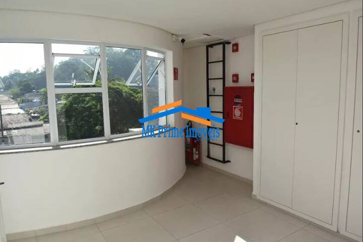 Apartamento à venda com 1 quarto, 28m² - Foto 34