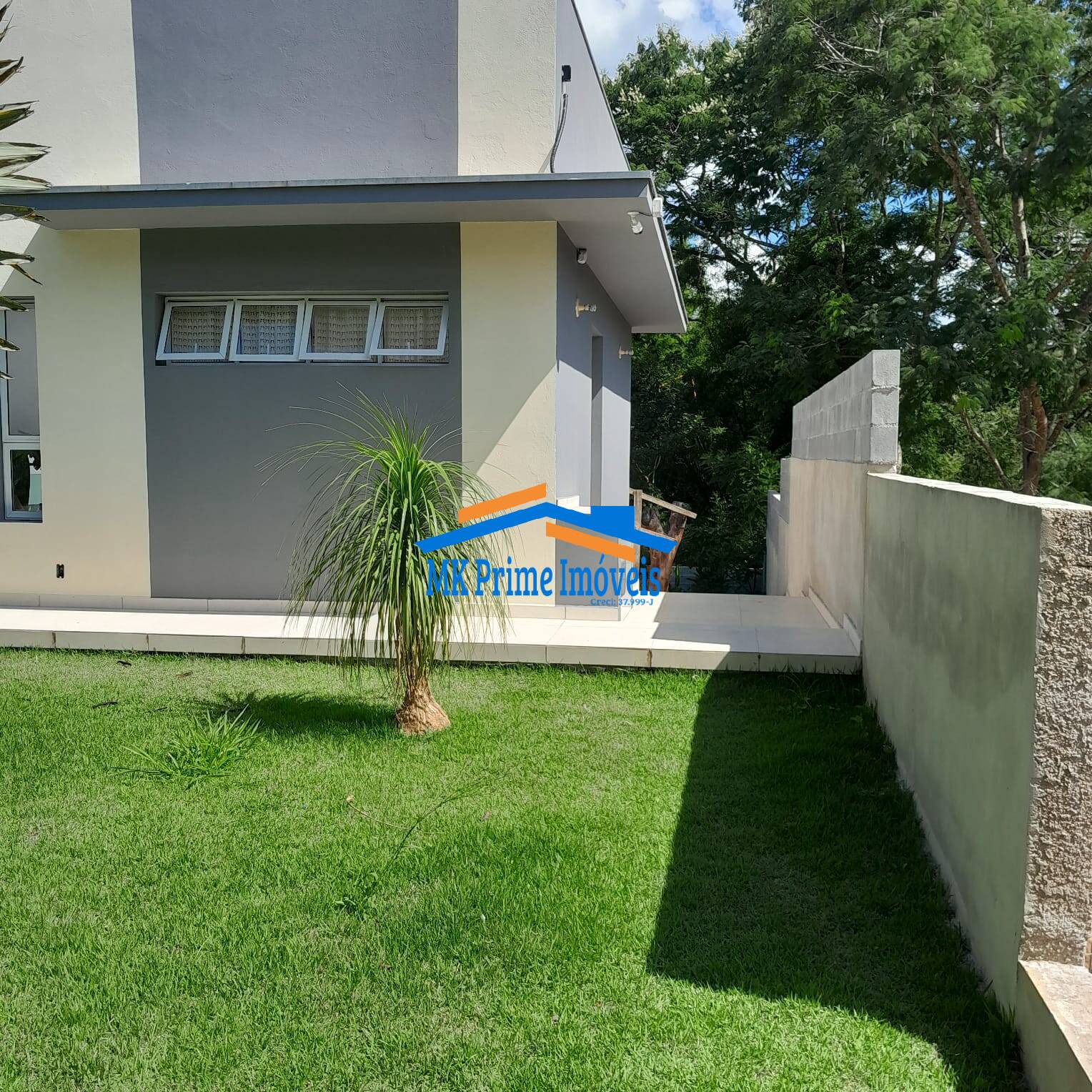 Casa de Condomínio à venda com 3 quartos, 180m² - Foto 3