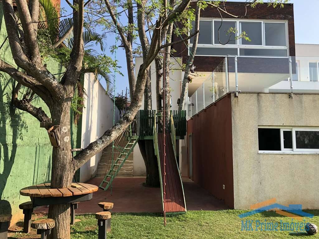 Casa de Condomínio para alugar com 4 quartos, 550m² - Foto 30