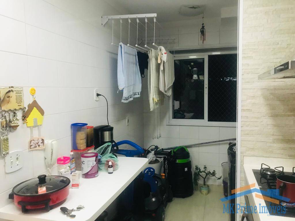 Apartamento à venda com 2 quartos, 58m² - Foto 11