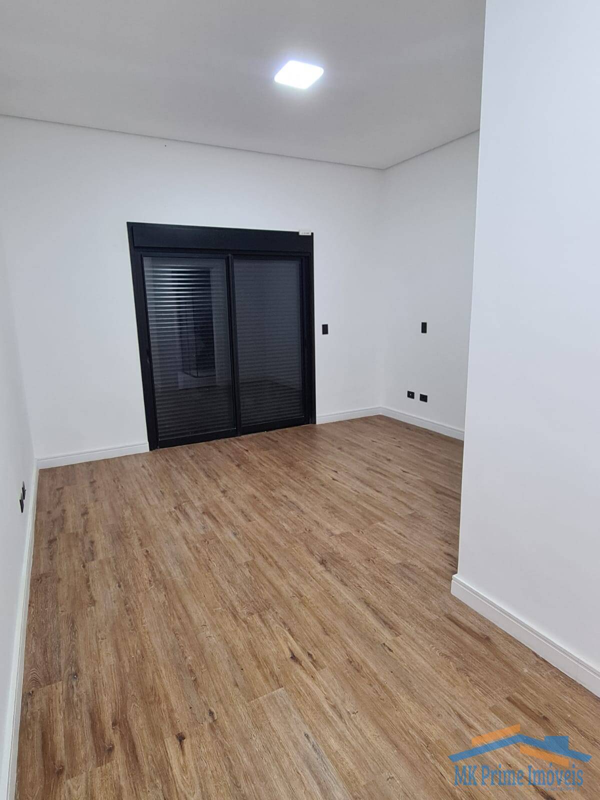 Casa à venda com 4 quartos, 555m² - Foto 7