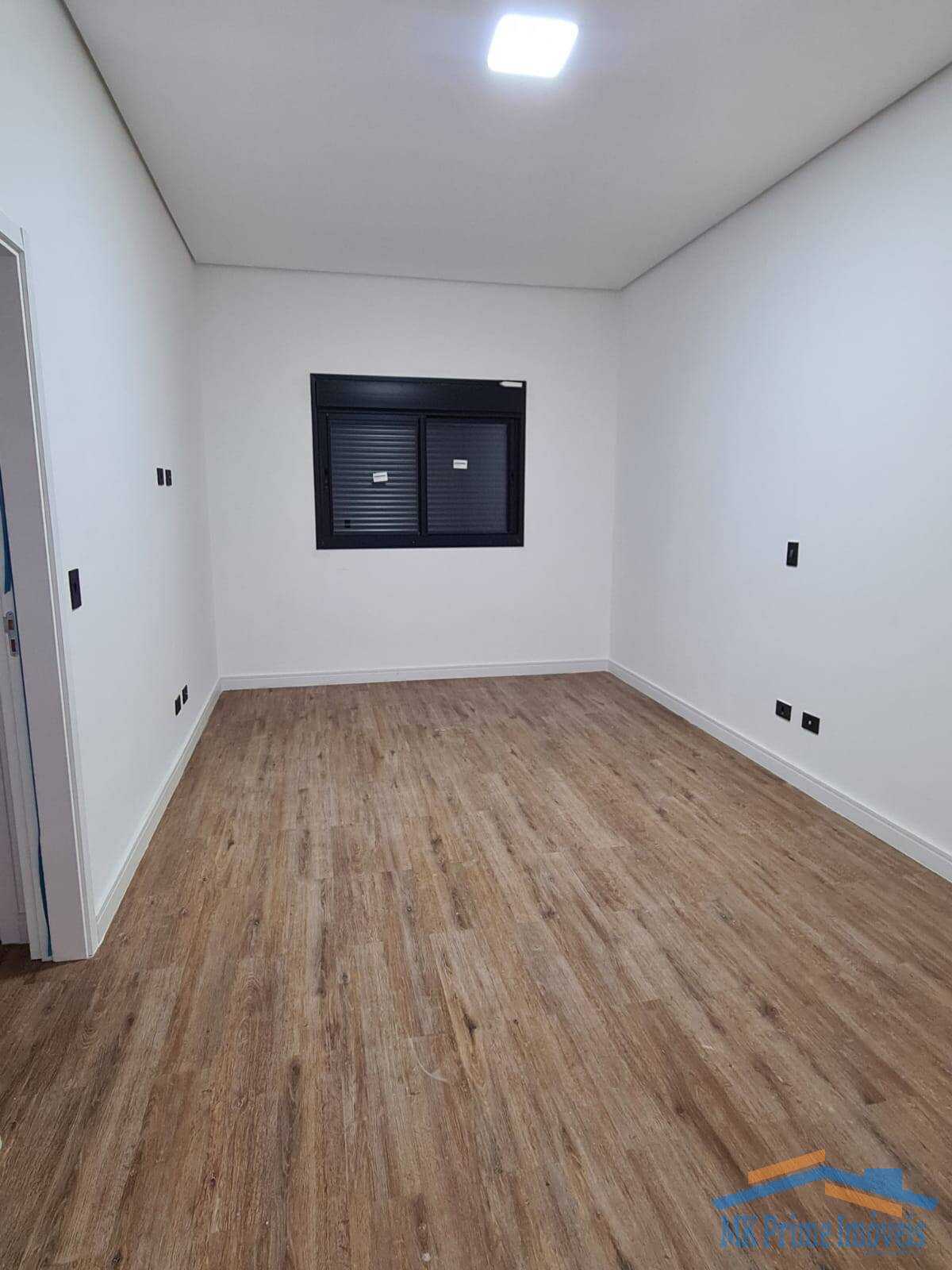 Casa à venda com 4 quartos, 555m² - Foto 9