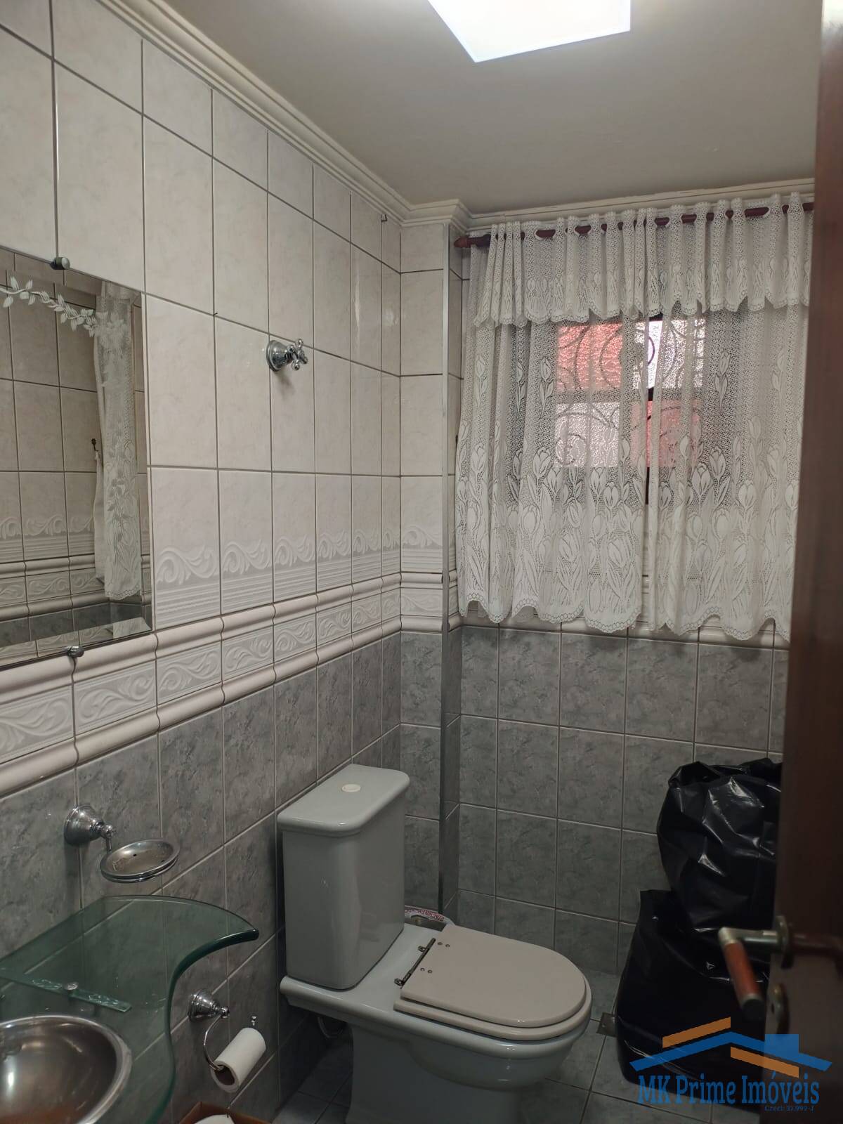 Casa à venda com 3 quartos, 190m² - Foto 16