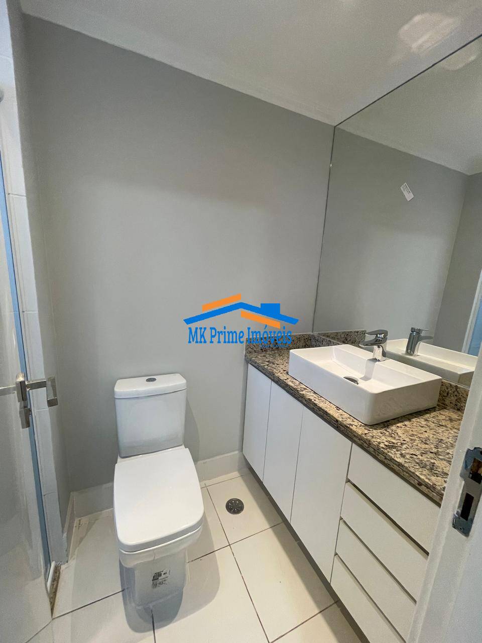 Apartamento à venda com 2 quartos, 66m² - Foto 15