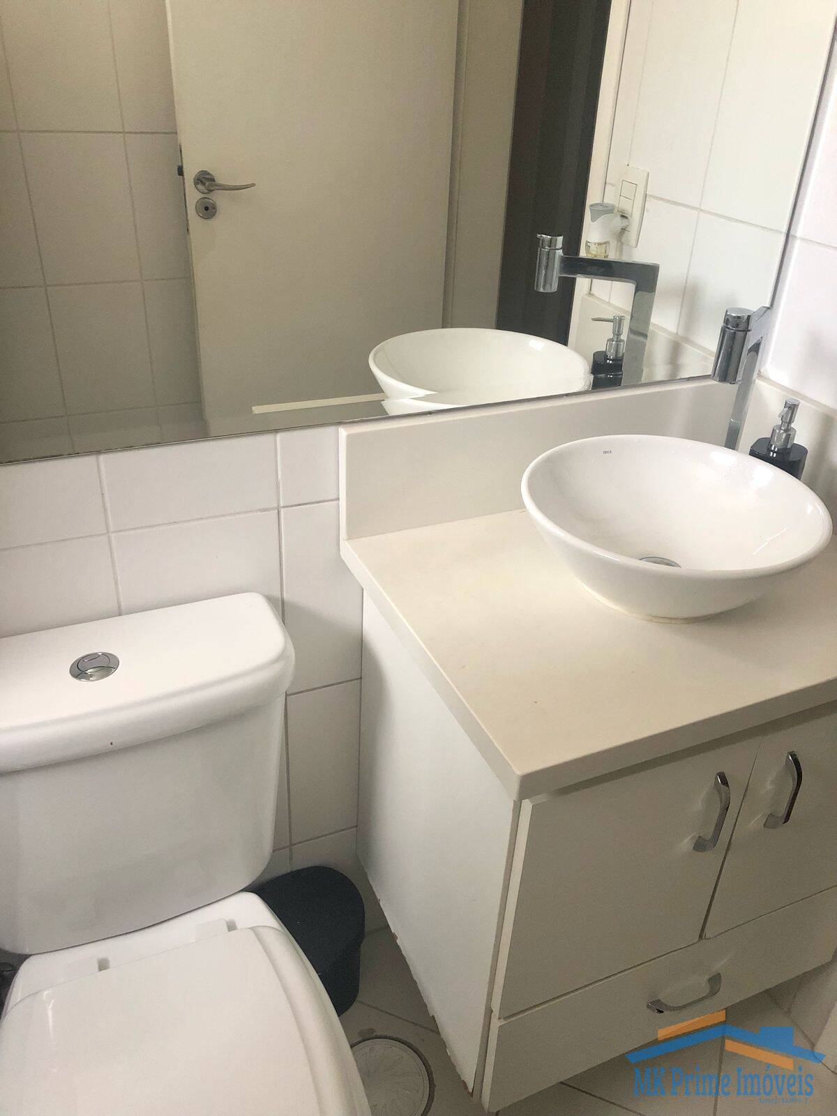 Apartamento à venda com 2 quartos, 62m² - Foto 10