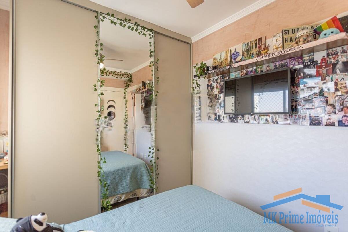 Apartamento à venda com 3 quartos, 125m² - Foto 27