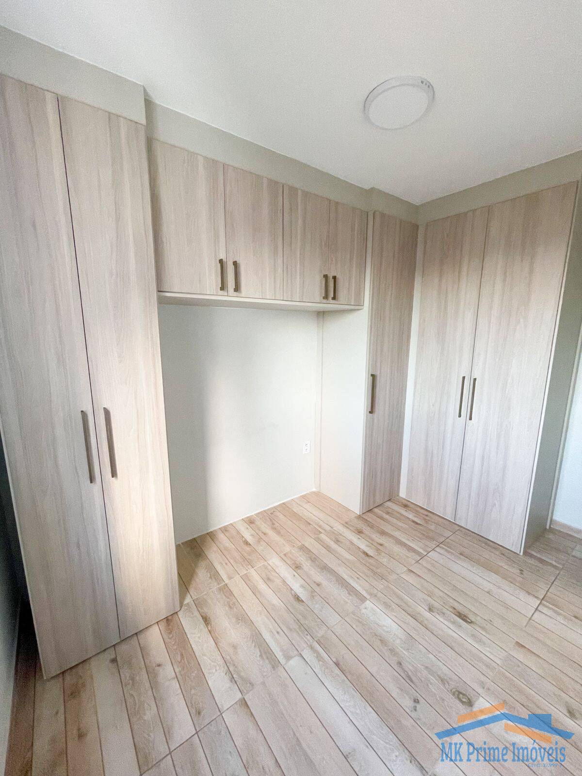 Apartamento à venda com 2 quartos, 49m² - Foto 4