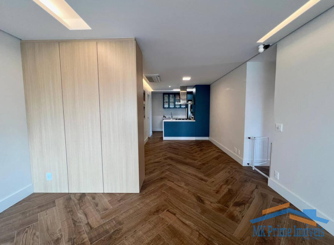 Apartamento à venda com 3 quartos, 122m² - Foto 12