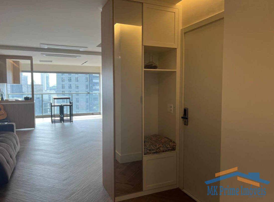 Apartamento à venda com 3 quartos, 122m² - Foto 17