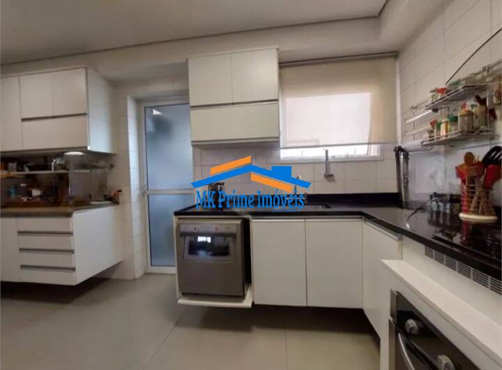 Apartamento à venda com 3 quartos, 142m² - Foto 28