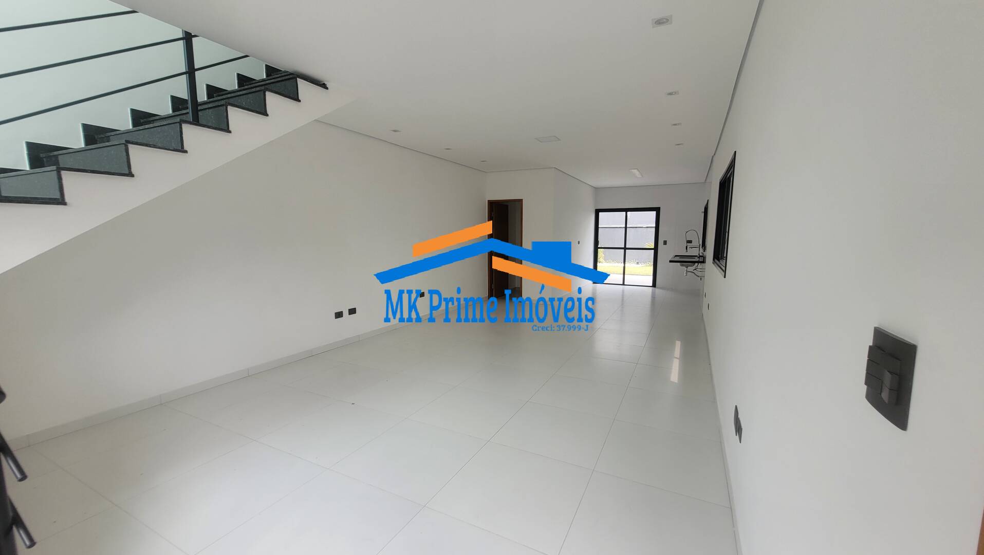 Casa de Condomínio à venda com 3 quartos, 114m² - Foto 4