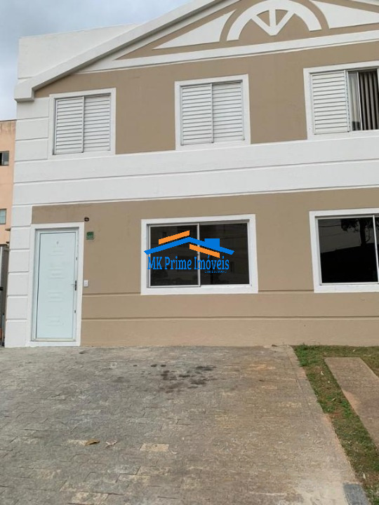 Sobrado à venda com 3 quartos, 118m² - Foto 1