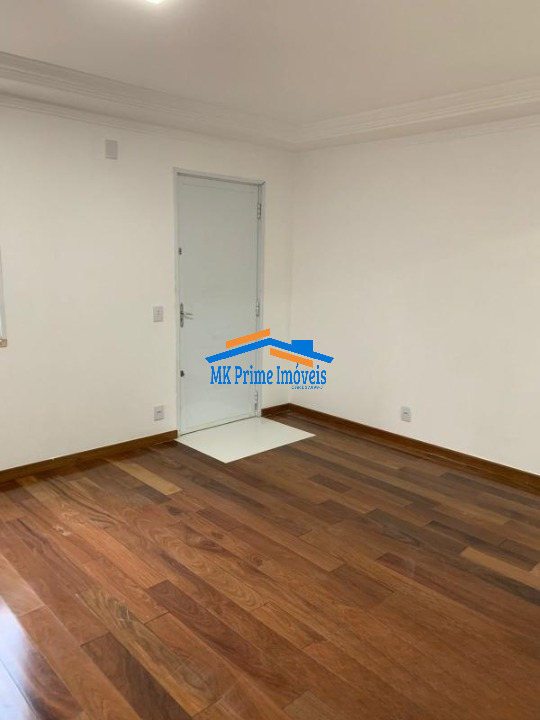 Sobrado à venda com 3 quartos, 118m² - Foto 2