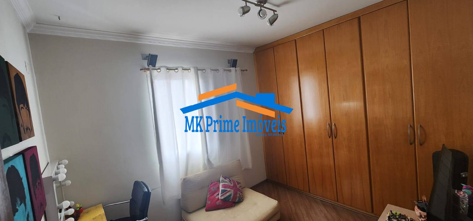 Apartamento à venda com 2 quartos, 68m² - Foto 8