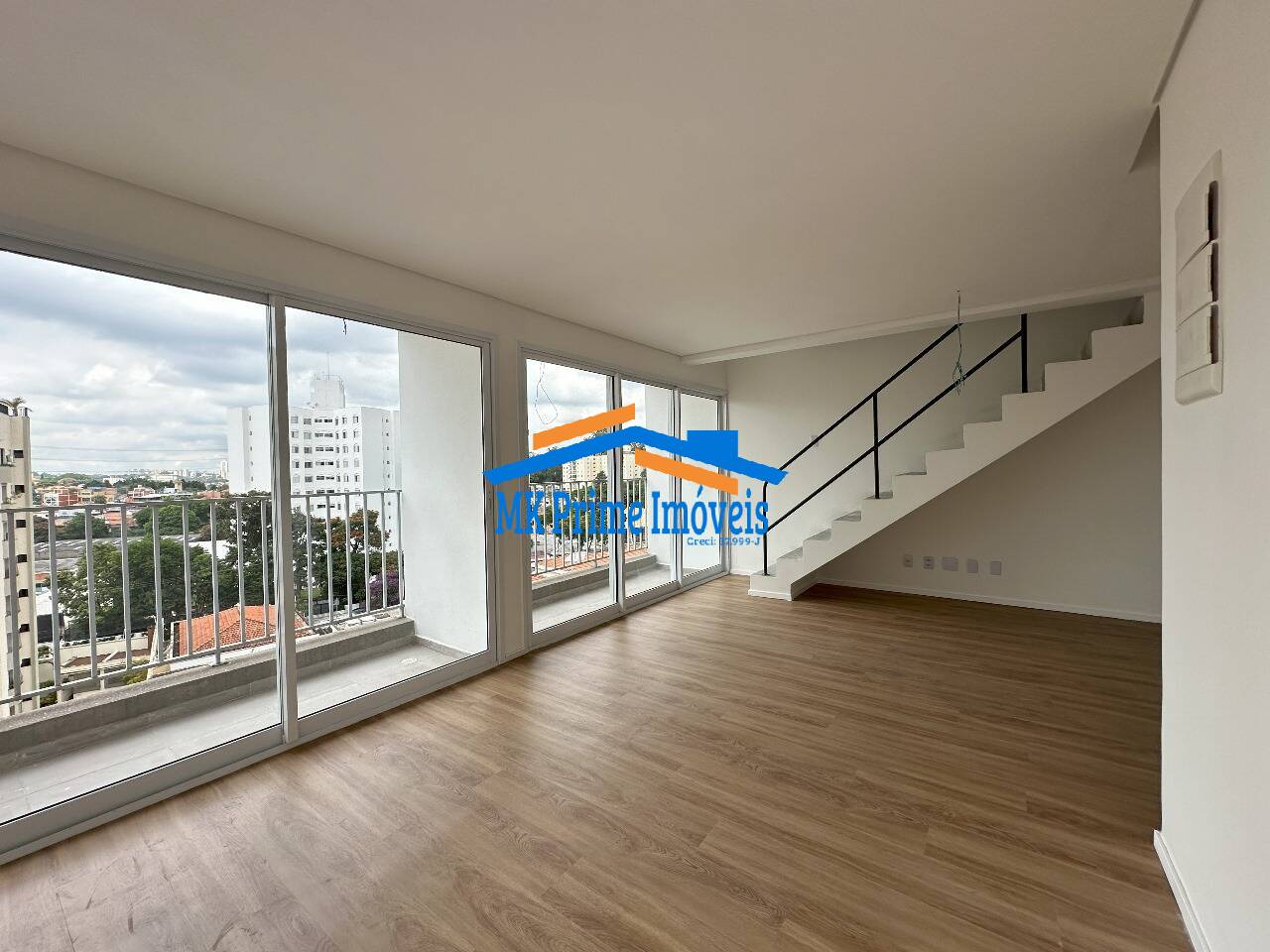 Cobertura à venda com 3 quartos, 102m² - Foto 2