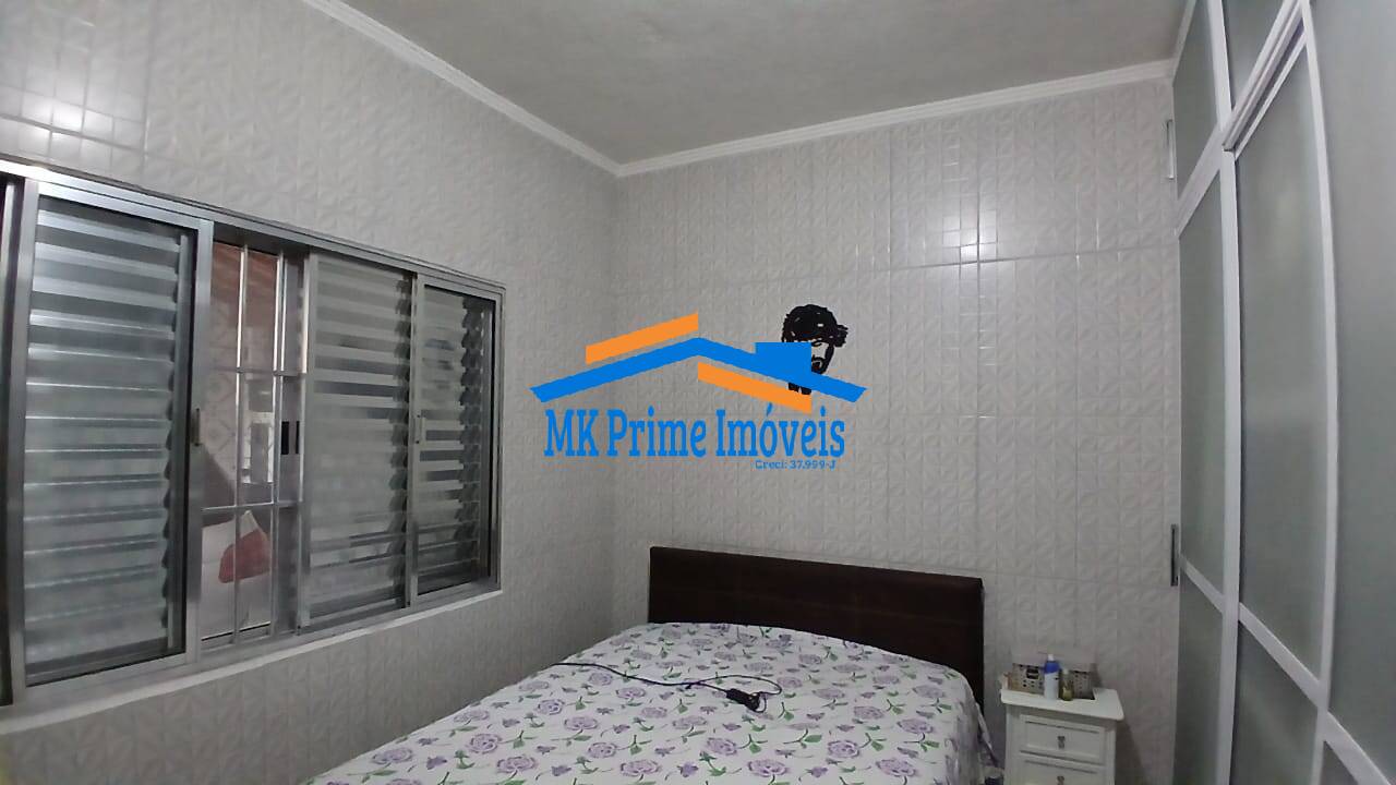 Casa à venda com 4 quartos, 160m² - Foto 13