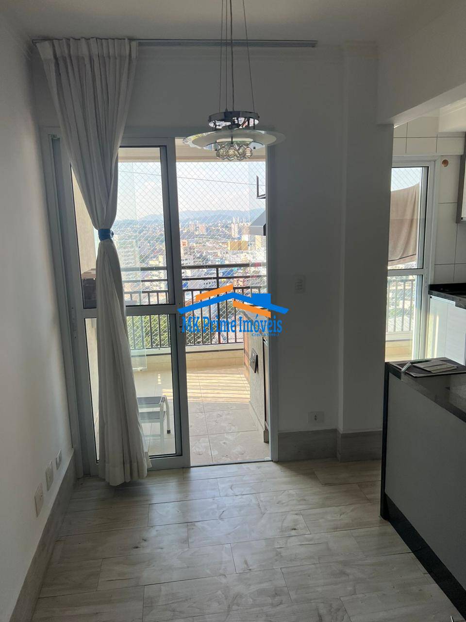 Apartamento à venda com 2 quartos, 73m² - Foto 1