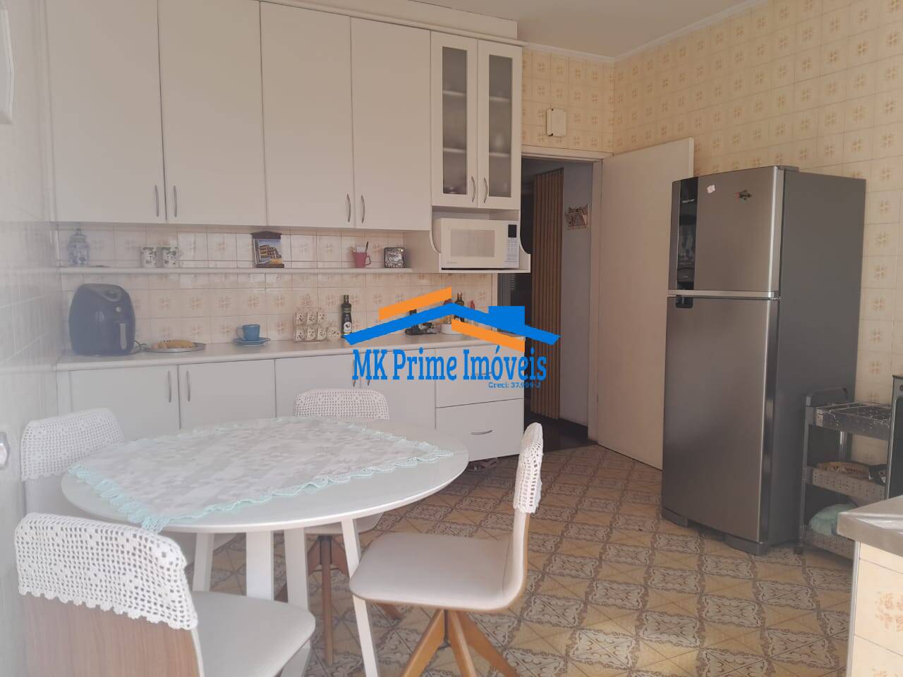 Casa à venda com 2 quartos, 174m² - Foto 18